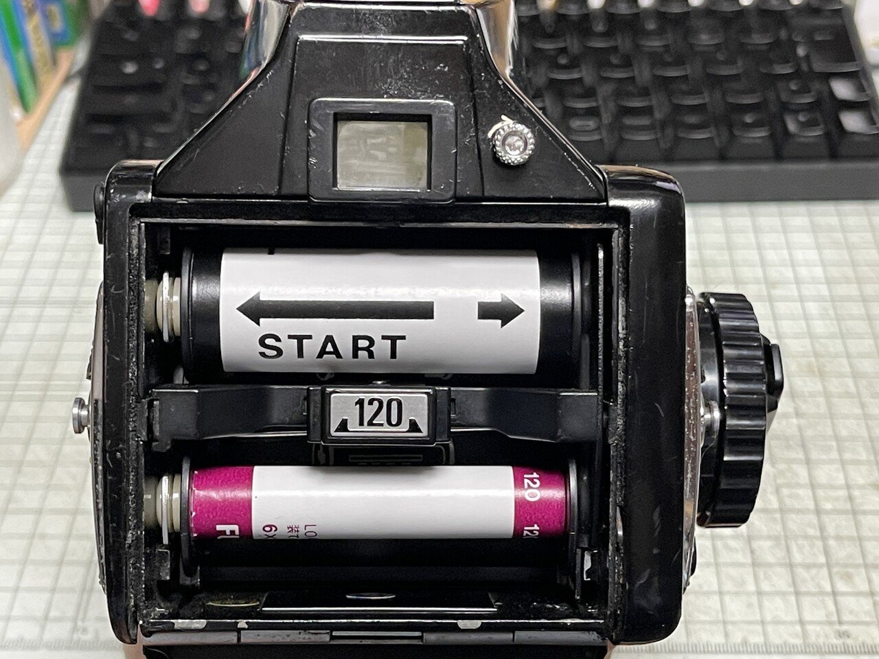 田*中様 Mamiya645 1000Sカメラヴィンテージレンズフィルターストラ 田