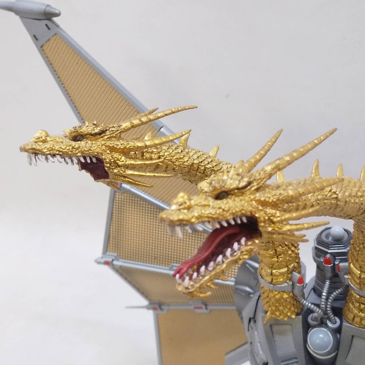 Yahoo!オークション - S.H.MonsterArts メカキングギドラ 新宿決戦 ス