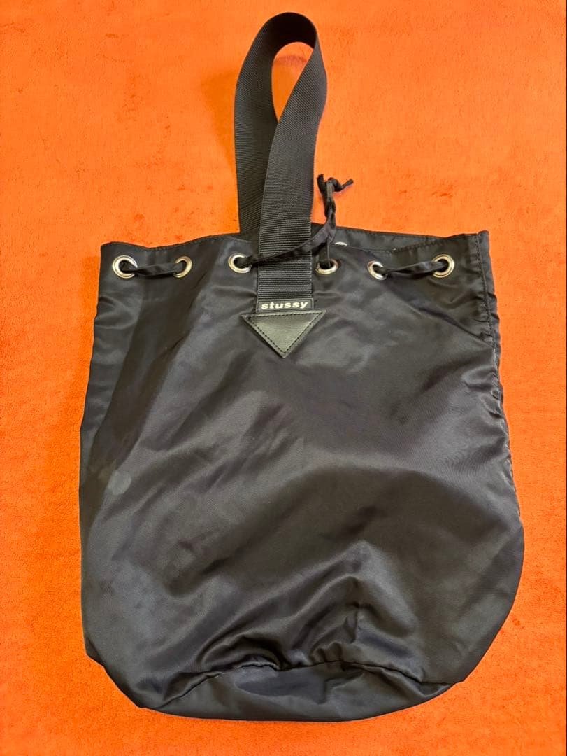 STUSSY 巾着風ショルダーバッグ　ブラック old STUSSY 巾着バッグ ショルダーバッグ ブラック - メルカリ