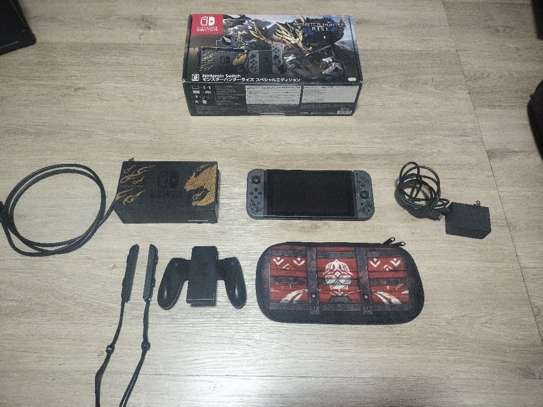 Nintendo Switch モンスターハンタースペシャルエディション Amazon.co.jp: 【整備済み品】 任天堂 Nintendo Switch ニンテンドー