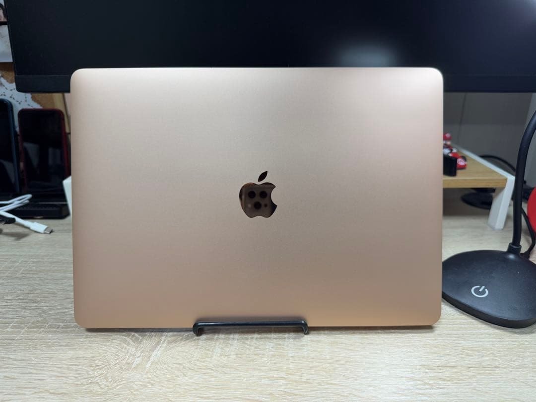 【美品】MacBook Air M1チップ搭載 13インチ ゴールド（2020) MacBook Air 【中古パソコン】Apple 13.3inch MGNE3J/A A2337 2020 OS