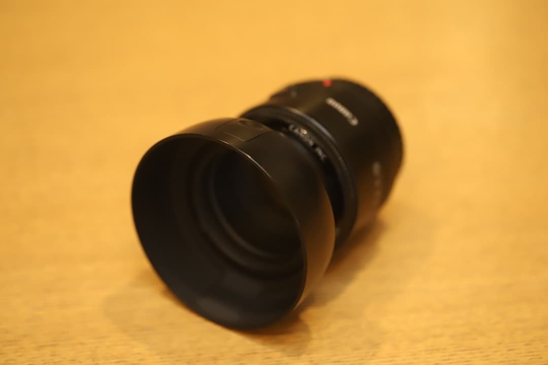 Canon EF50mm F1.8 II 純正フード付 単焦点レンズ Canon 50mm f/1.8 II 単焦点レンズ キヤノン レンズ カメラ CANON