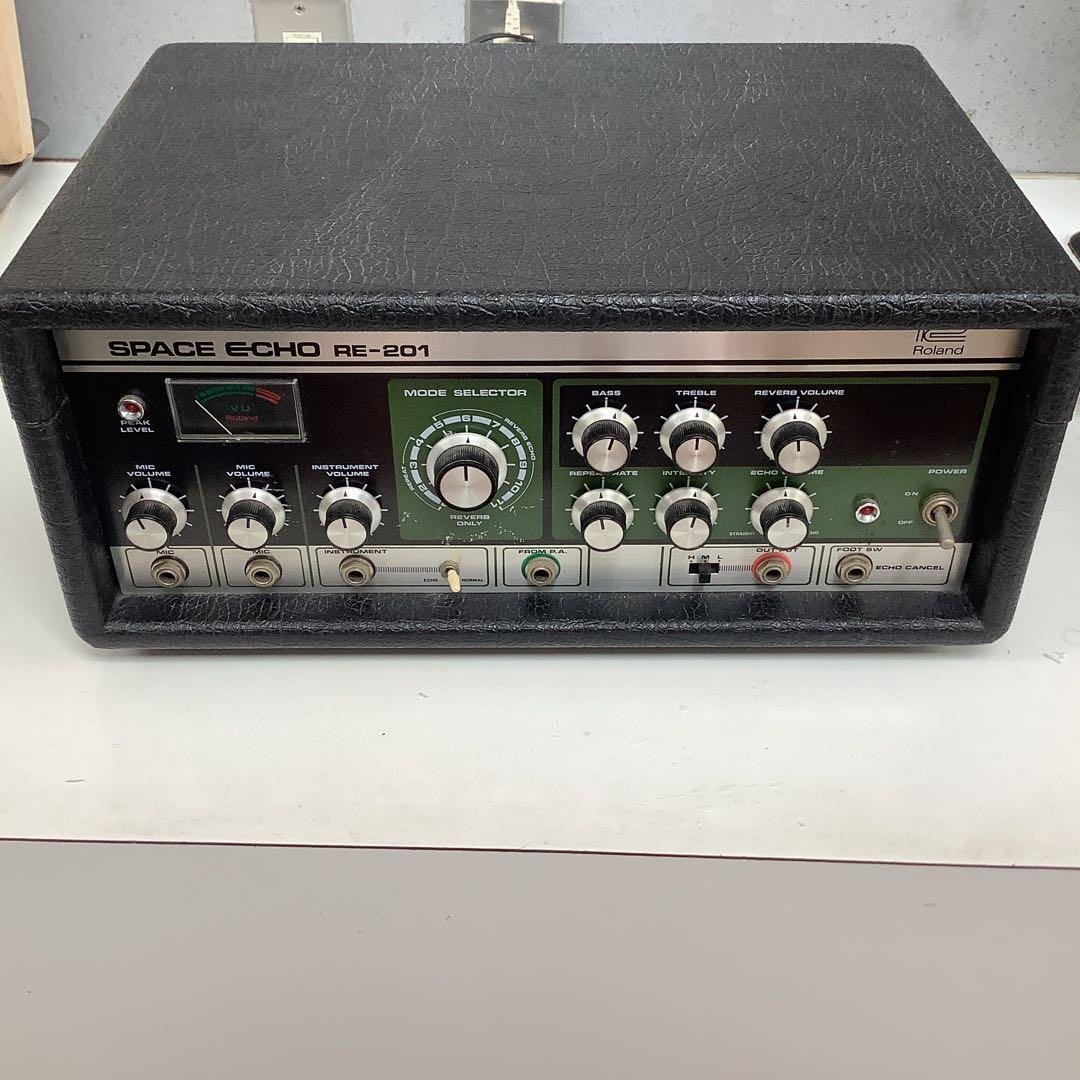 名機　　Roland RE-201 Space Echo 送料無料 Roland RE-201 Space Echo Tape Delay / Reverb Serviced Refurbished