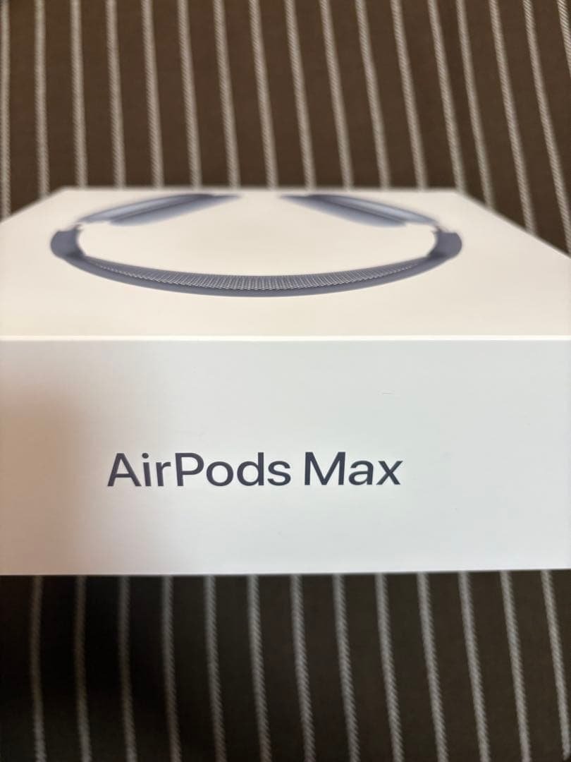 『超美品』　AirPodsMax 第二世代 USB Type-C AirPods Max 2世代 スターライト USB Cタイプ 限定保証付き AirPods