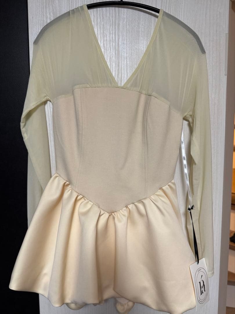 poláura ビスチェドッキングバルーントップス ポローラ polaura - メルカリ