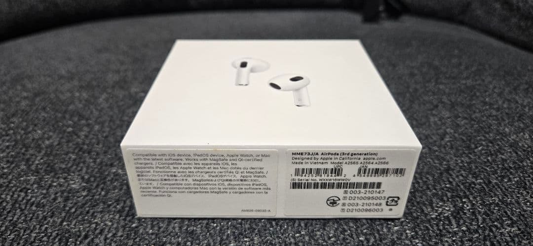 AirPods(第3世代) Amazon | ZENIX DESIGN TECH airpods 第3世代 用 ケース カラビナ付き